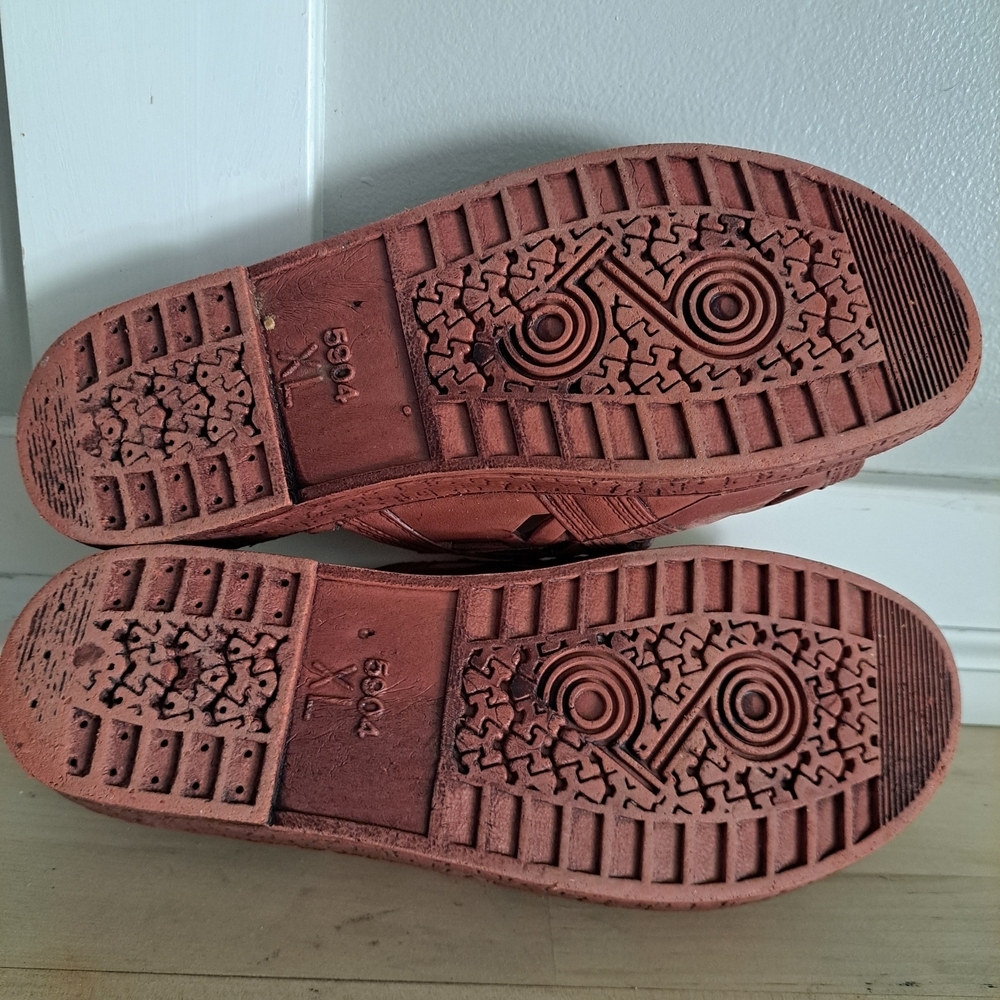 Vintage Slip-On Cutout Sandals – Terracotta Rust Brown – Size XL - Picture 5 of 5
